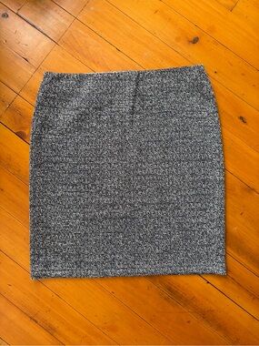 Stretchy Gray Textured Pencil Skirt